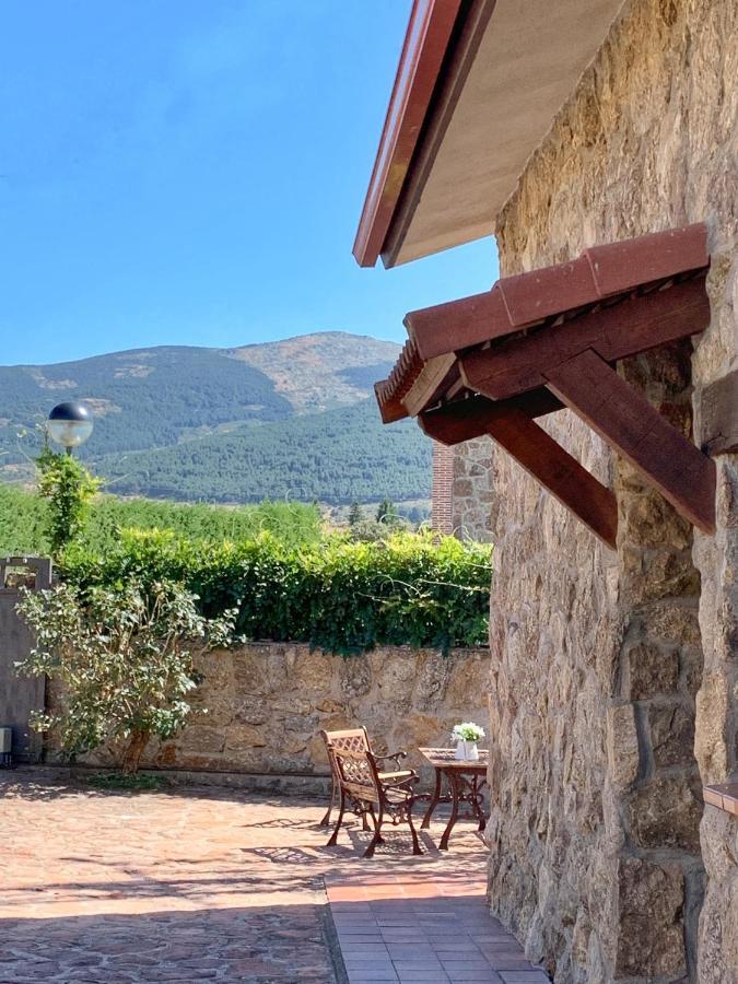 La Casita De Las Hortensias Ortigosa del Monte Esterno foto
