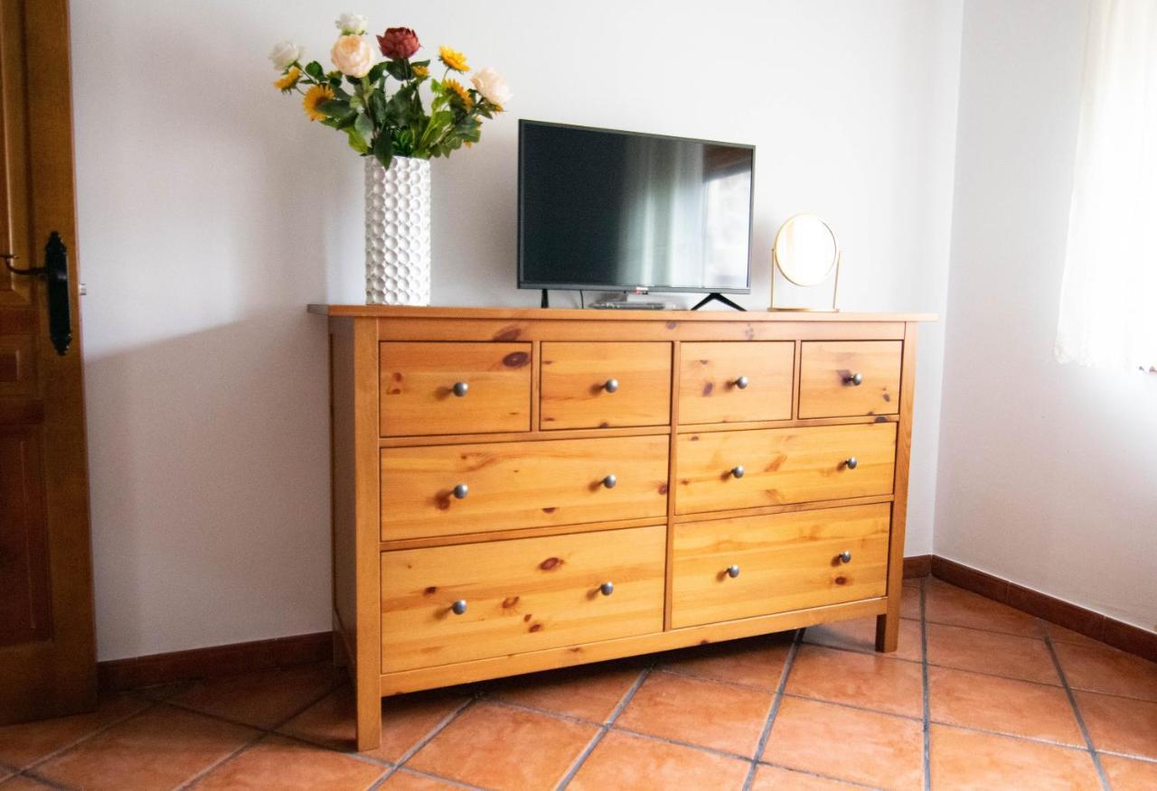 La Casita De Las Hortensias Ortigosa del Monte Esterno foto